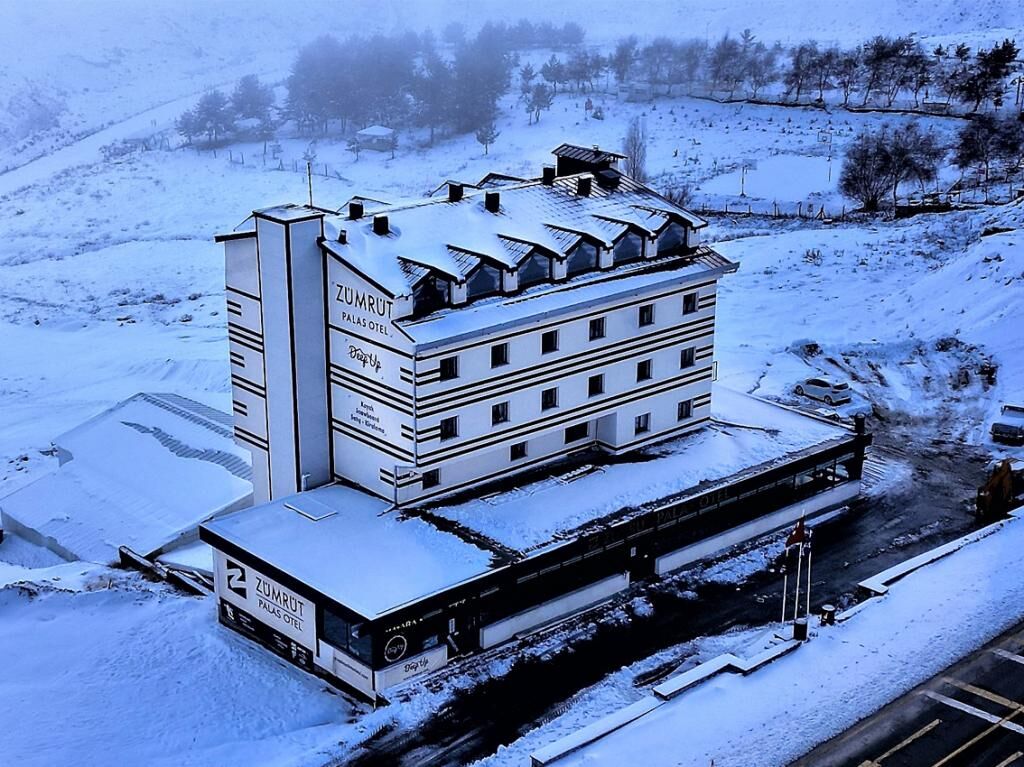 Zümrüt Palas Otel