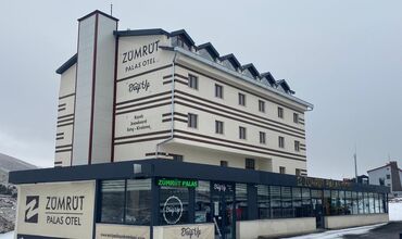 Zümrüt Palas Otel